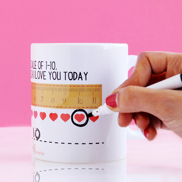 Love scale mug