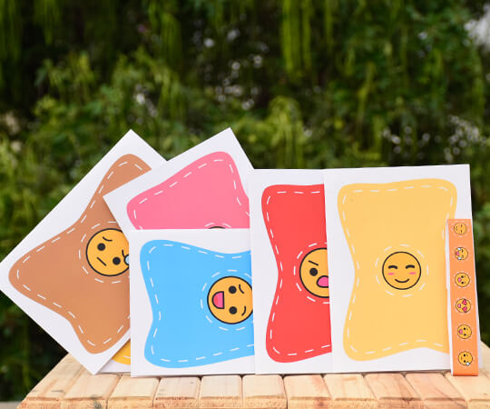 Emoji Cards
