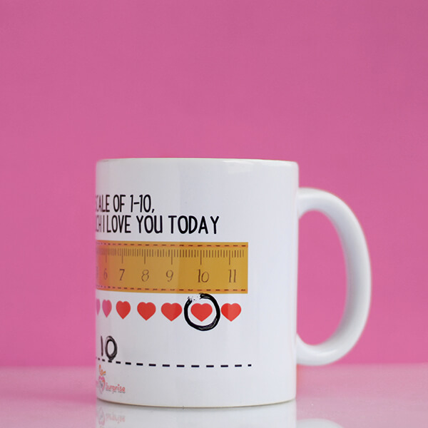 Love scale mug