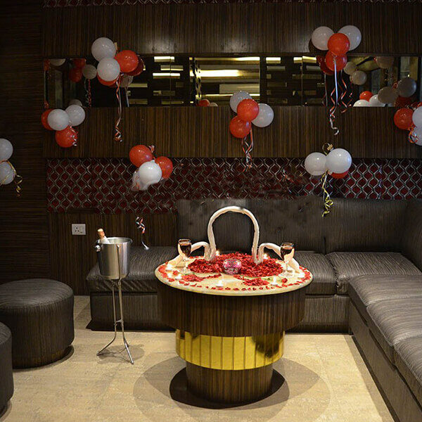 Exclusive Romantic Dining