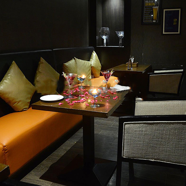 Pleasant Romantic Dining