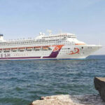 Luxury Cruise Experience in Mumbai 3