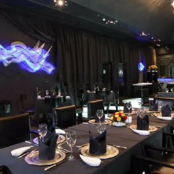 Cosmopolitan Dining at Frontier,The Ashok