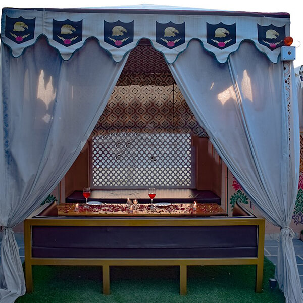 Classic Open Air Cabana
