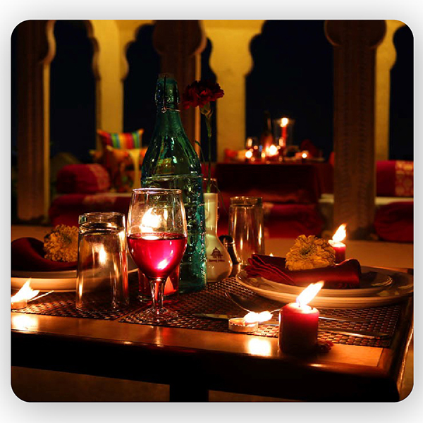 Peacock Feathers & Bougainvillea Flowers Theme Dining at Hotel Sarang Palace Jaipur